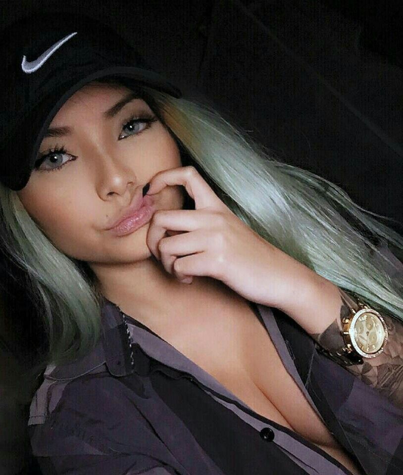 Cassie Trinh Võ lộ kho ảnh nóng 40gb drive