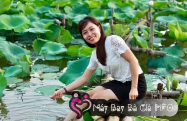 CHỊ KIM MÁY BAY BÀ GIÀ AN GIANG