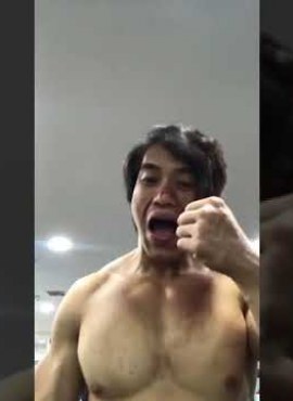 Clip Duy Nguyễn Bị Đánh - Showbiz dậy sống